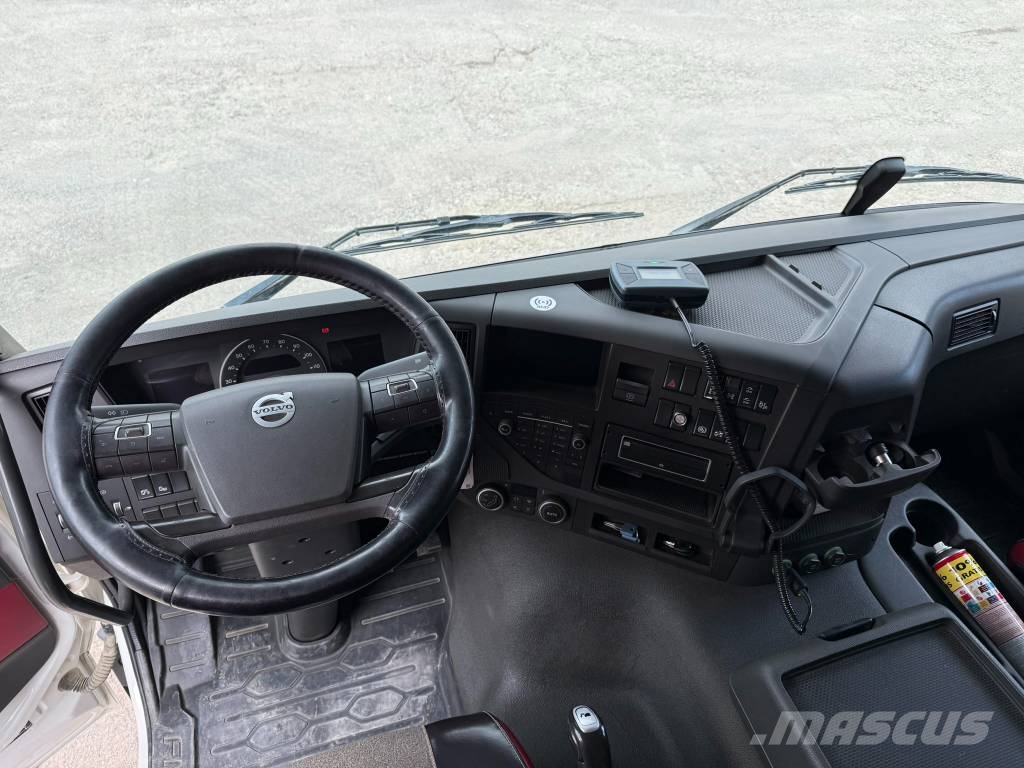 Volvo FMX 500 Tipper trucks