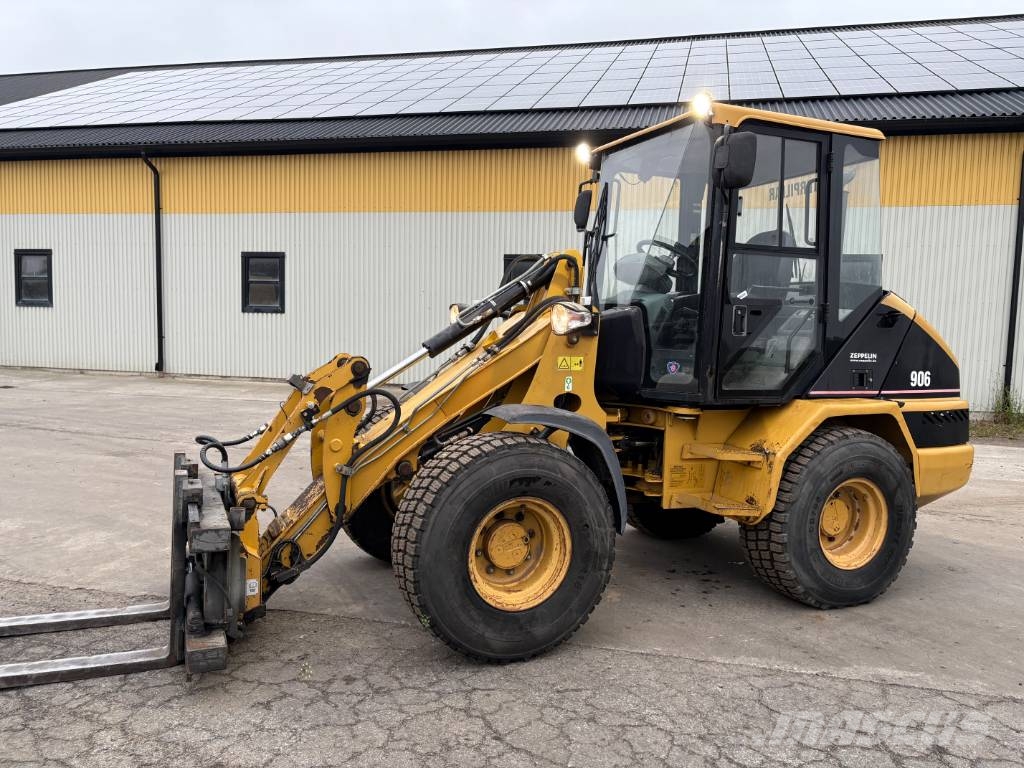 CAT 906 lastmaskin, vinterdäck, hydrauliska gafflar Wheel loaders