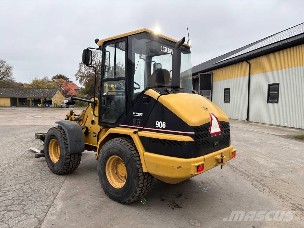 CAT 906 lastmaskin, vinterdäck, hydrauliska gafflar Wheel loaders