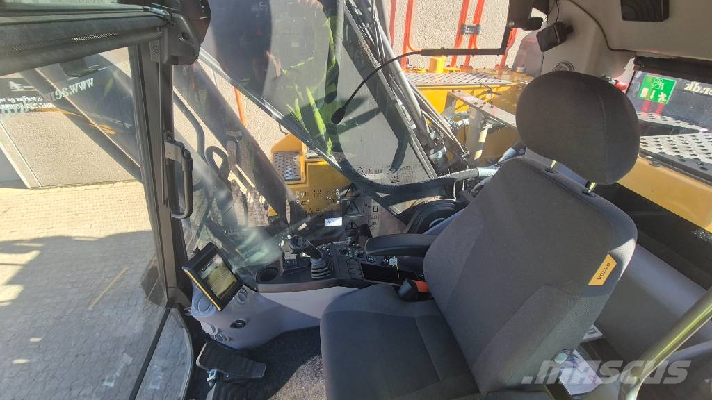 Volvo EC 380 EL Crawler excavators