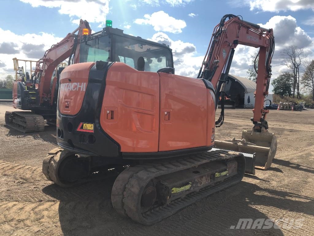 Hitachi ZX95USB-7 Vidēja lieluma ekskavatori 7 t - 12 t
