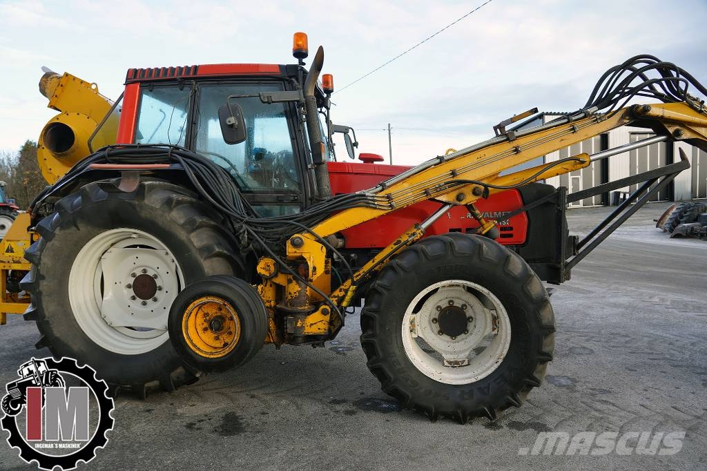 Valtra Valmet 8150 med klippaggregat / BXH948
