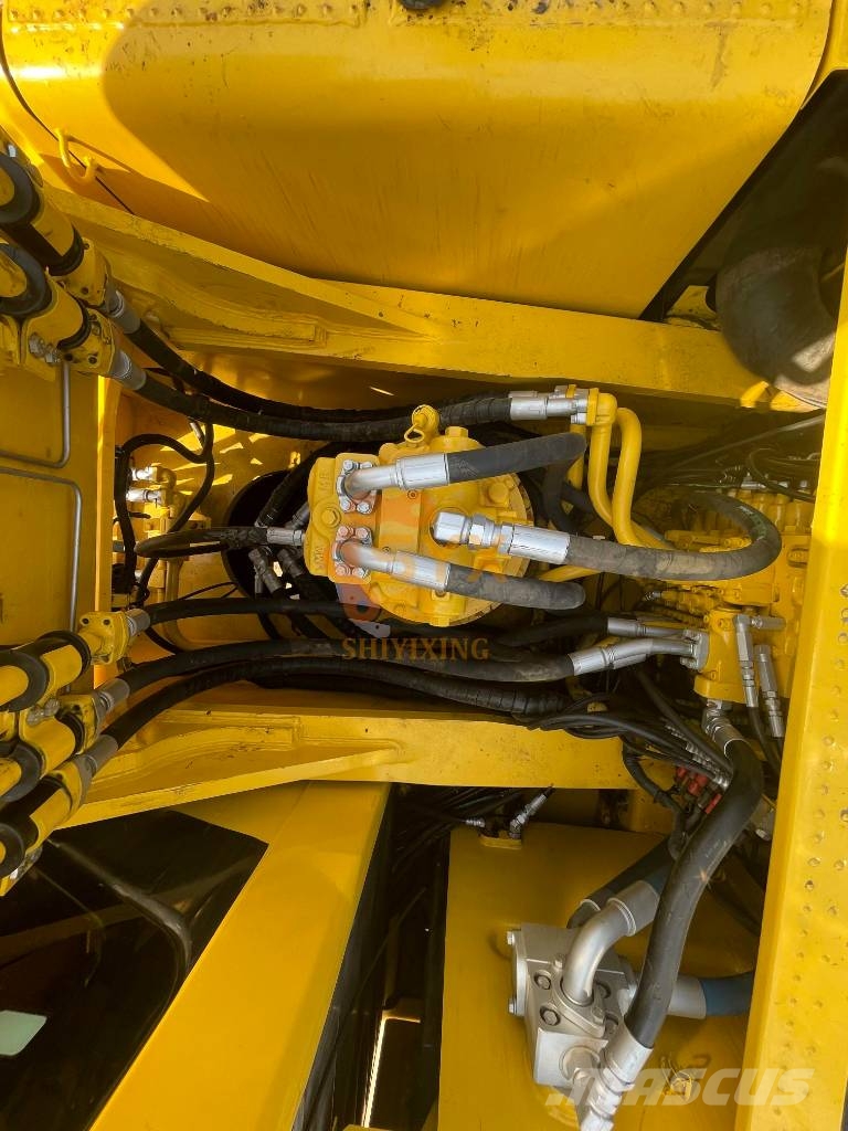Komatsu PC 450-8 Raupenbagger