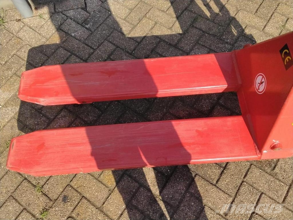 EP Hu-Lift 5000 Nisko podizni električni viljuškar