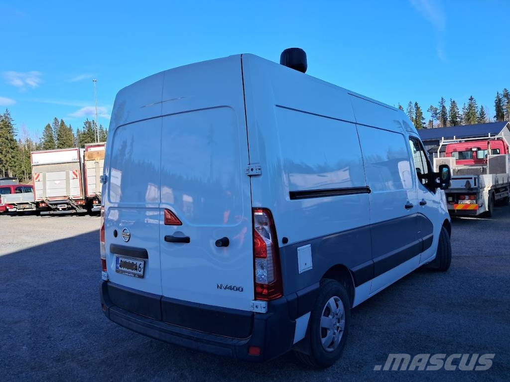 Nissan NV 400 Food Truck   Gilli/Katukeittiö auto Панельні фургони