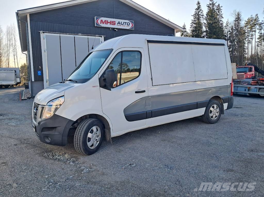 Nissan NV 400 Food Truck   Gilli/Katukeittiö auto Панельні фургони