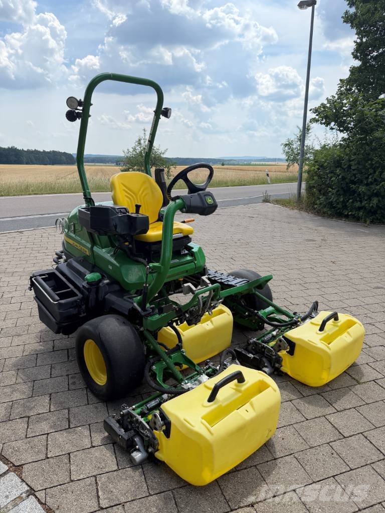 John Deere 2750 E-Cut محشات الخضر