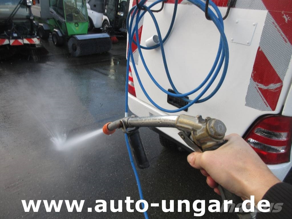 Multicar Tremo X56 CMAR LC 860 Schwemmfahrzeug Streetwasher Mini utilitaire