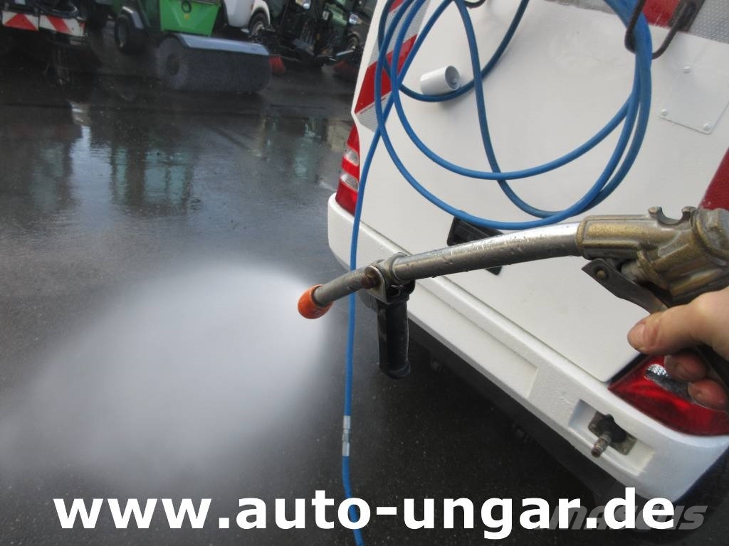 Multicar Tremo X56 CMAR LC 860 Schwemmfahrzeug Streetwasher Mini utilitaire