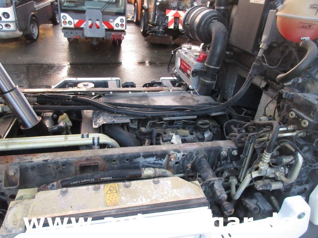 Multicar Tremo X56 CMAR LC 860 Schwemmfahrzeug Streetwasher Mini utilitaire