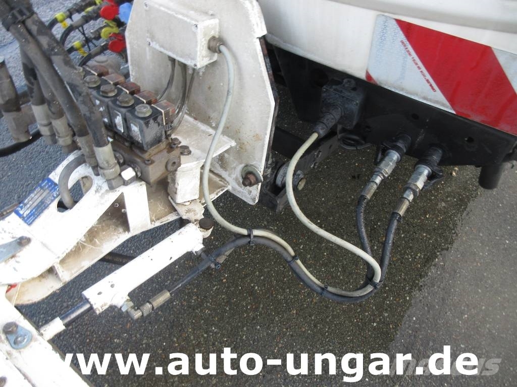 Multicar Tremo X56 CMAR LC 860 Schwemmfahrzeug Streetwasher Mini utilitaire
