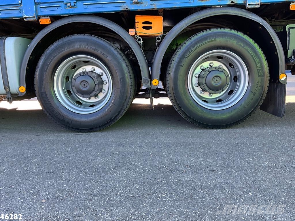 MAN 26.464 DFLC 8x4 Hiab 60 Tonmeter laadkraan + Fly-J رافعات صالحة لكل أنواع الطرق