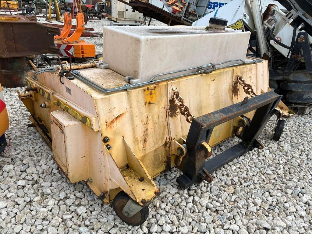 Rote 297TL KERÄÄVÄ HARJA ROAD SWEEPER Cadde süpürücüler