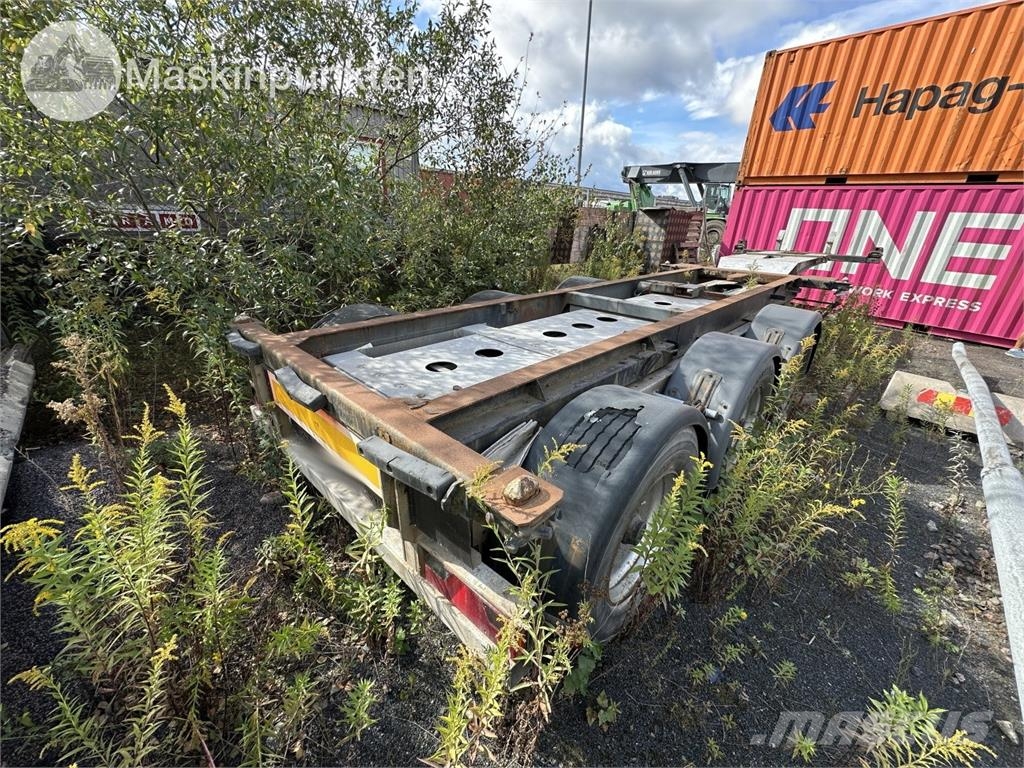 Renders RPS 10 Semi-reboques Containerframe