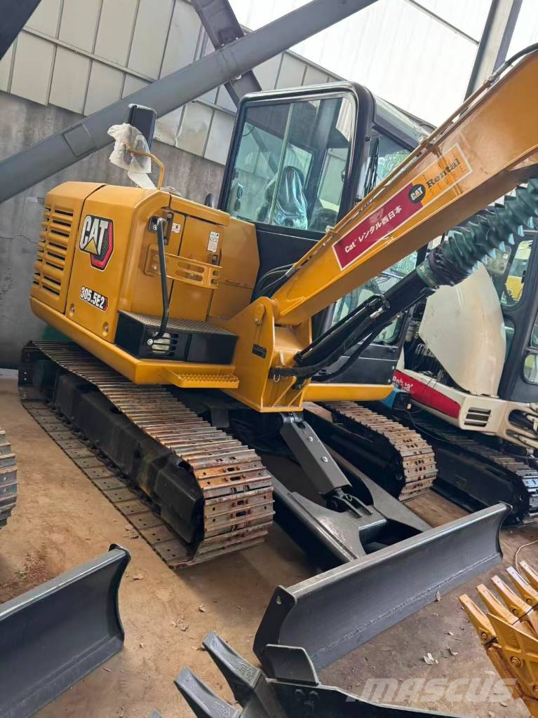 CAT 305.5E2 Vikšriniai ekskavatoriai