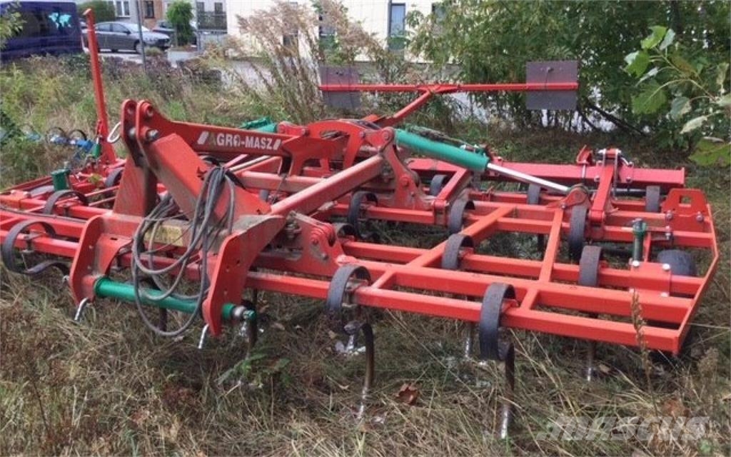 Agro-Masz VIBRO 40 Cultivators
