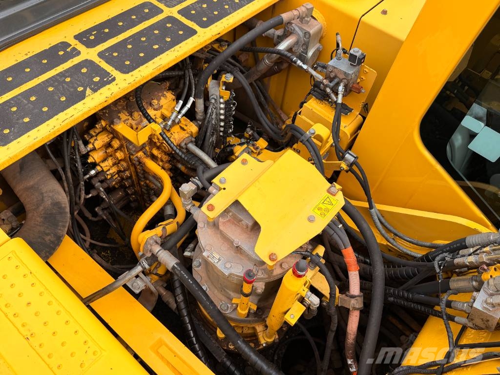 Komatsu HB 365 LC-3 Hybrid Kāpurķēžu ekskavatori