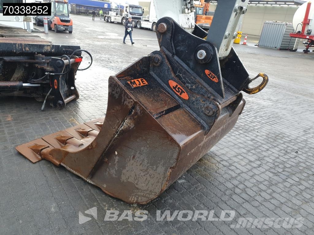 Liebherr R930 LC Bagri goseničarji