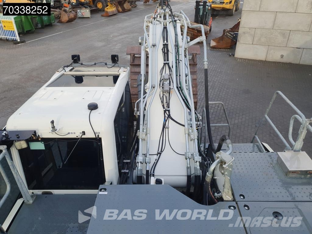 Liebherr R930 LC Excavadoras de cadenas