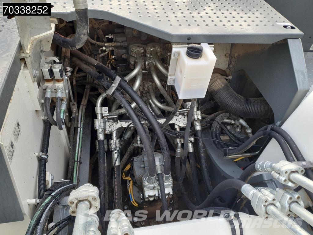 Liebherr R930 LC Bagri goseničarji
