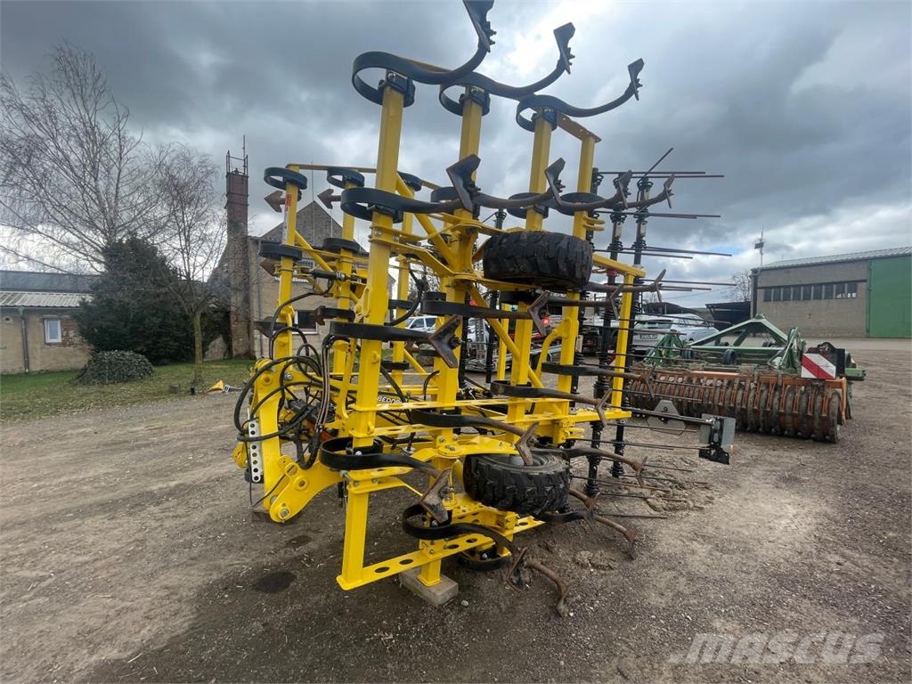 Bednar Versatill VN 6000 Cultivadores