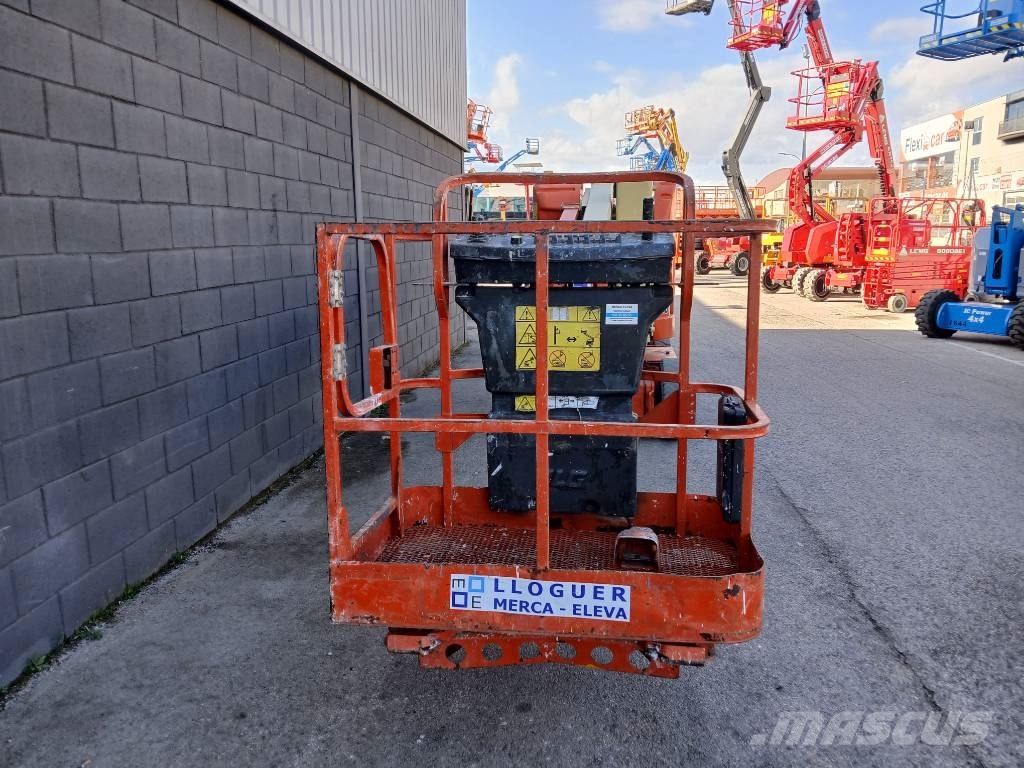 JLG E300AJP Kuukulkijat
