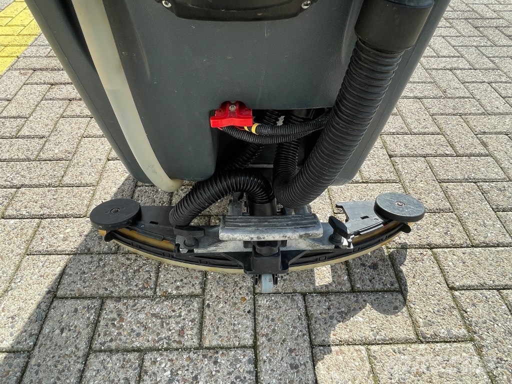 Nilfisk SC 500 Barredoras