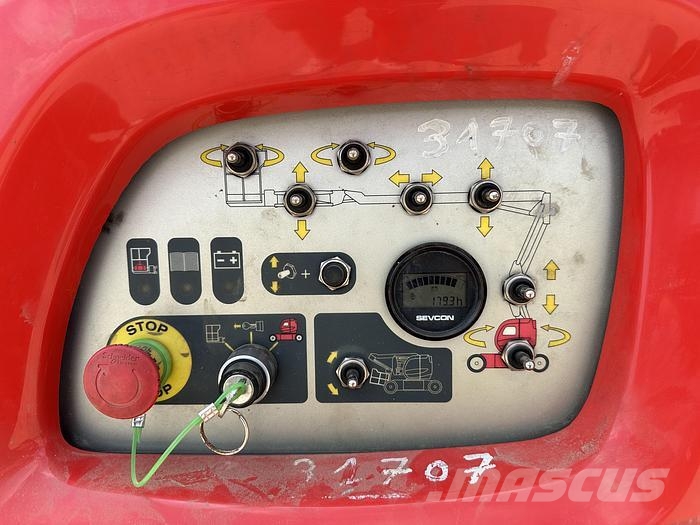 Manitou 150AETJ-C ブームリフト 屈伸型