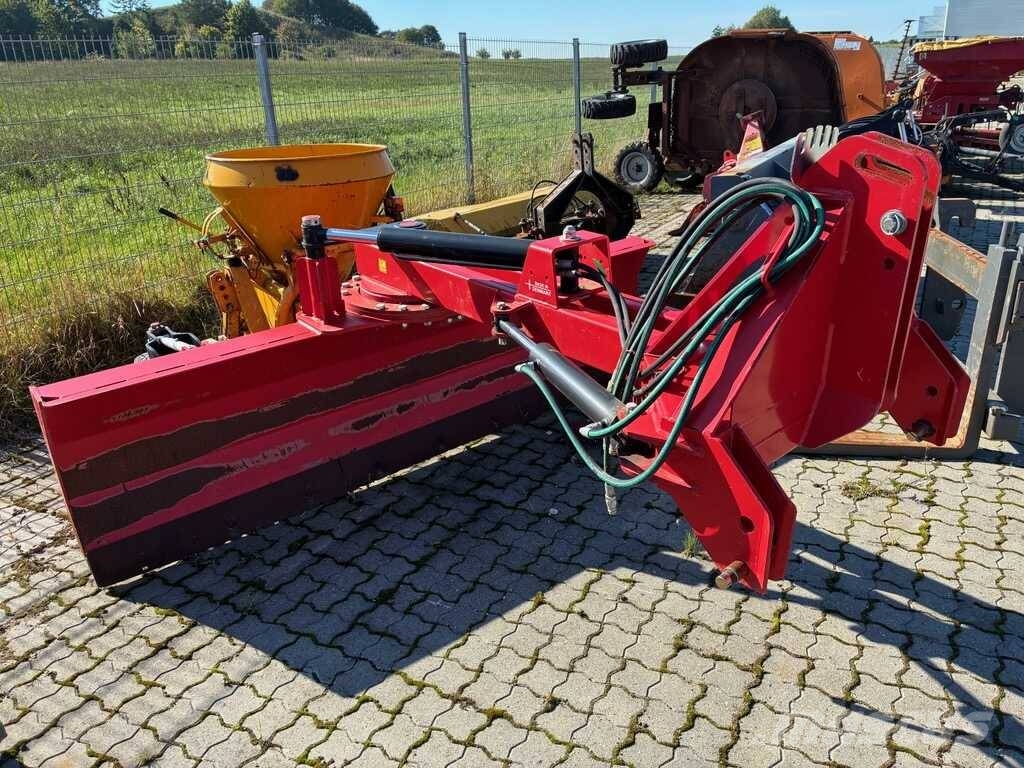 Fransgård GT 275 Veiskraper