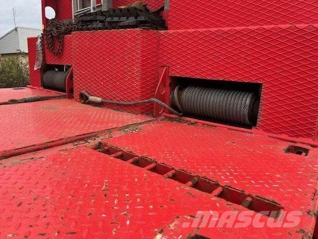 Scania R 560 6*2 Camiones de cama baja