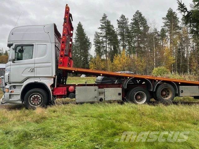 Scania R 560 6*2 Camiones de cama baja
