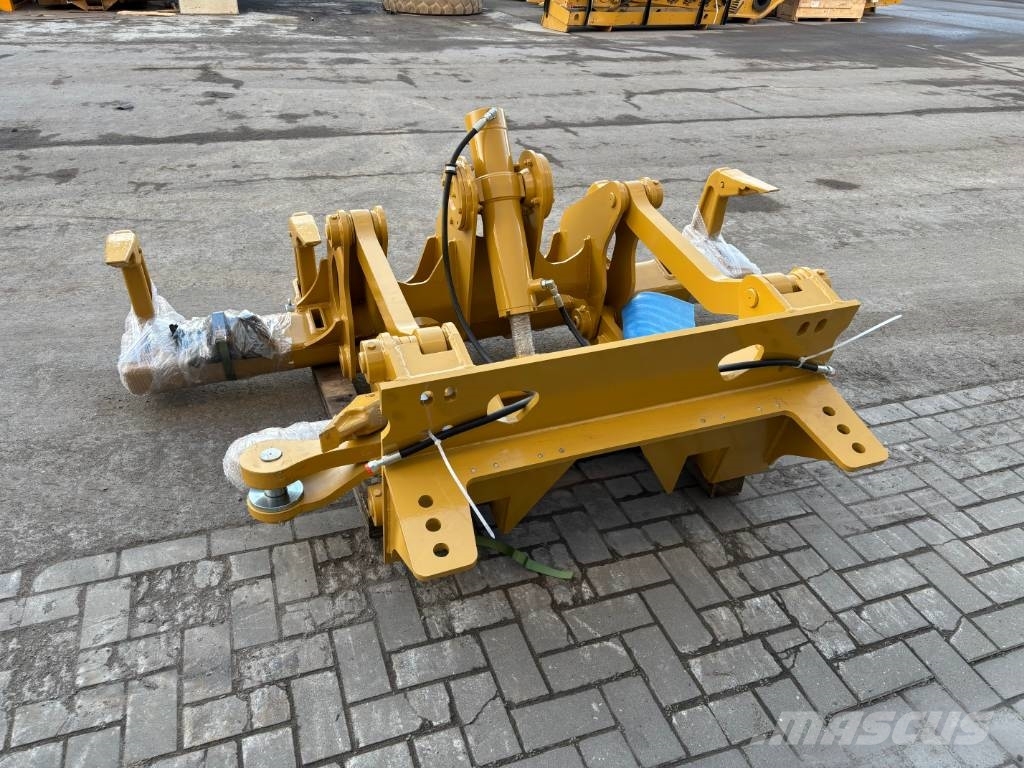 CAT 12M / 140M / 160M Multi-Shank Ripper Escarificadores