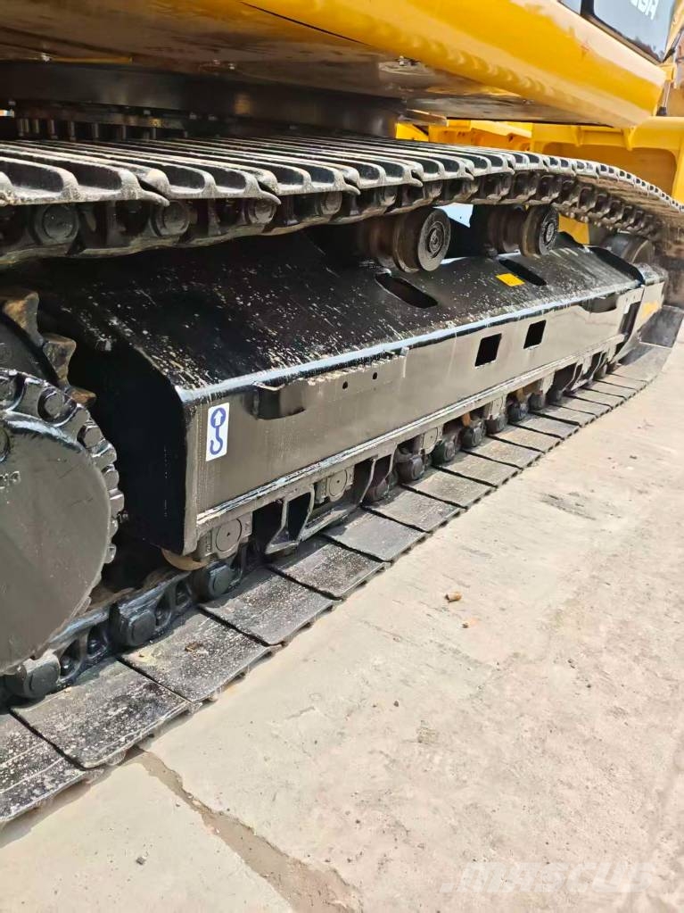 CAT 330 D Gravemaskiner på larvebånd