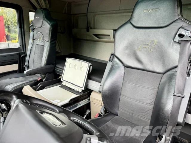MAN TGX 18.510 XXL / Individual / Retarder / Euro6D/ 4 Sattelzugmaschinen