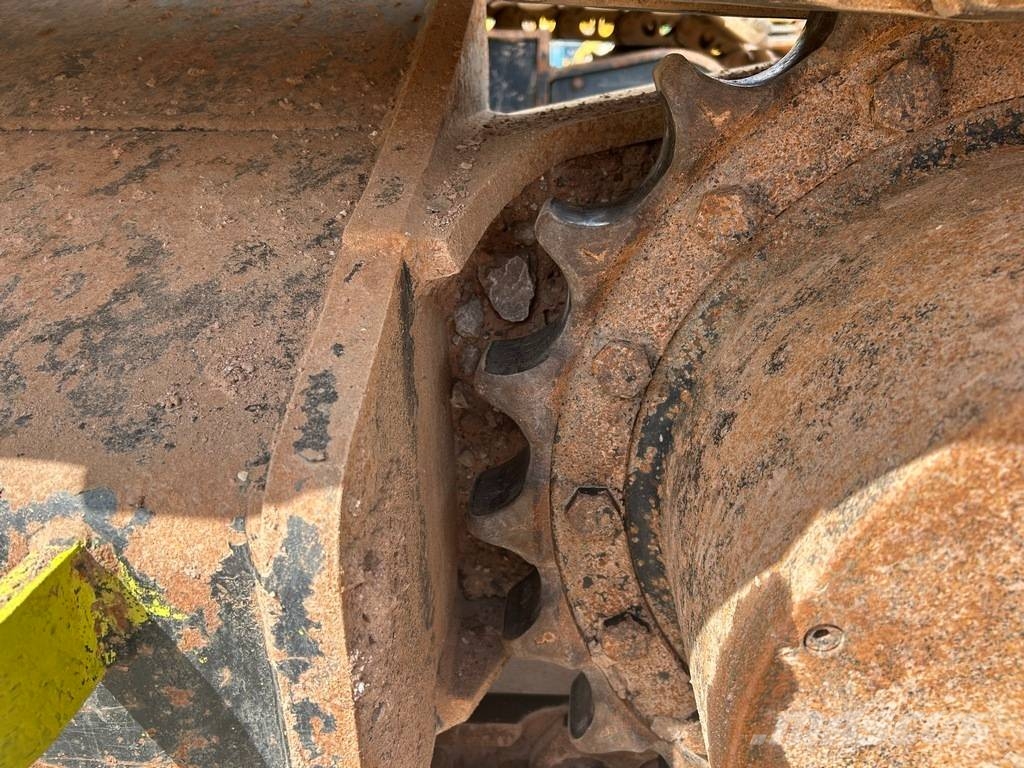 CAT 320 GC - 15m Long Reach Uzun bomlu ekskavatörler