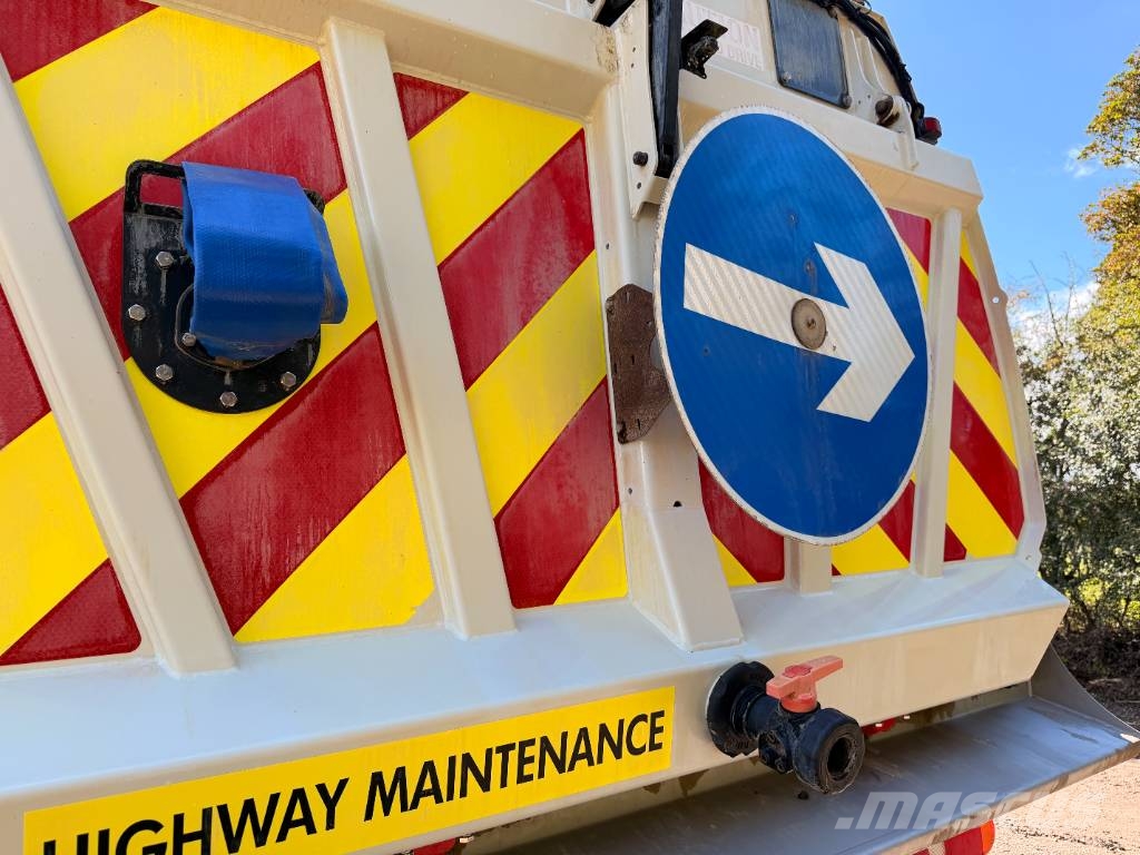Volvo FL 250 Road Sweeper كناسات