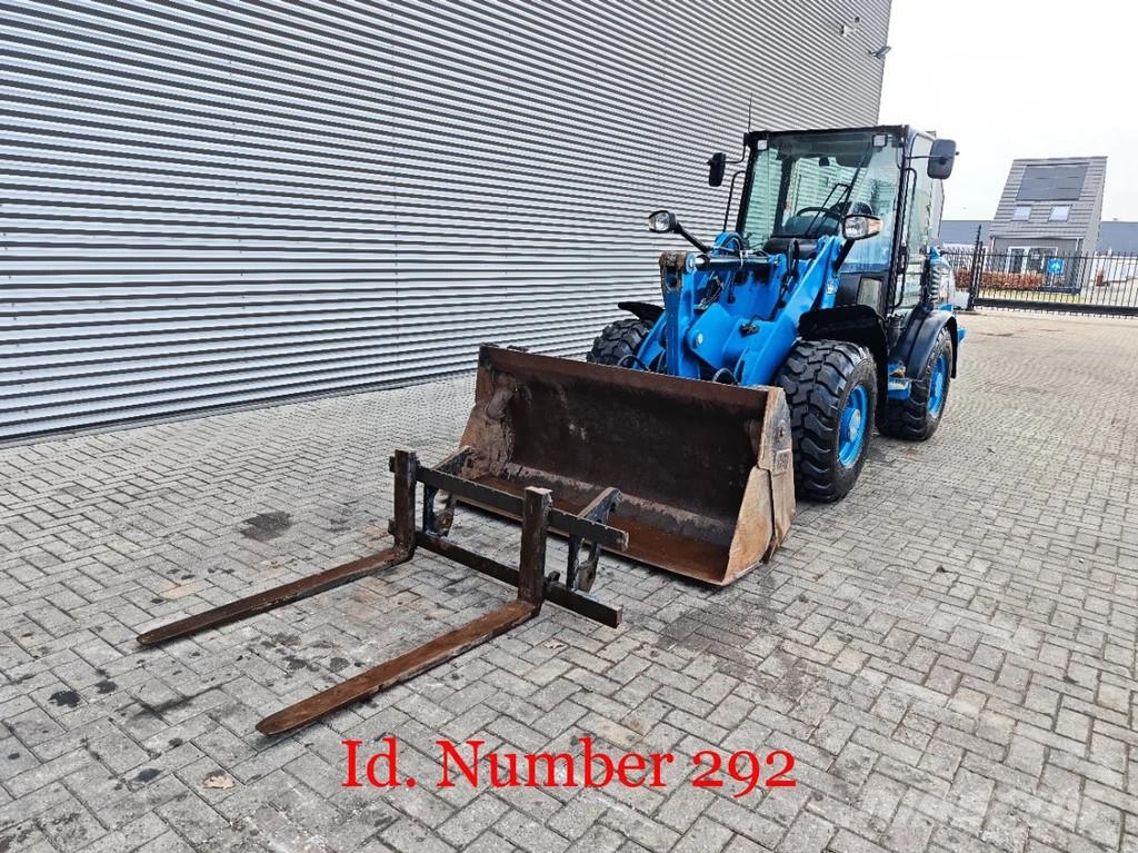 CAT 906 M Bucket + Forks! Hjullastere