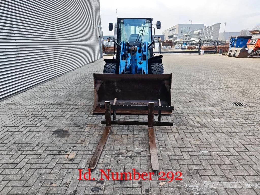 CAT 906 M Bucket + Forks! Hjullastere