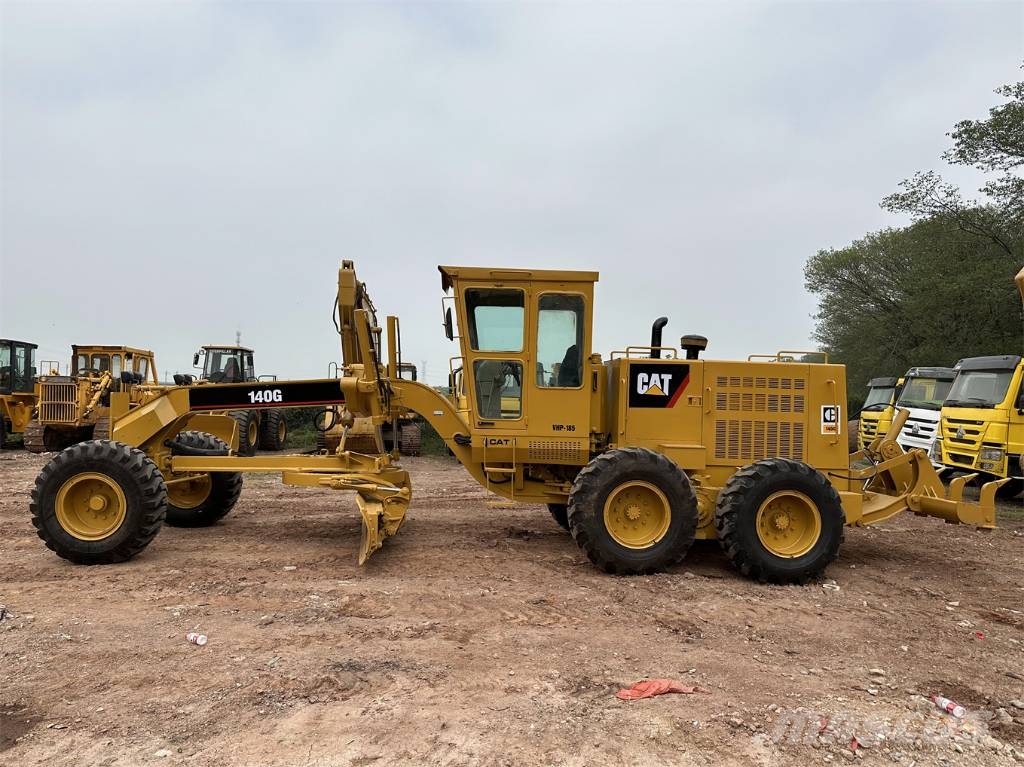 CAT 140G Grejdery