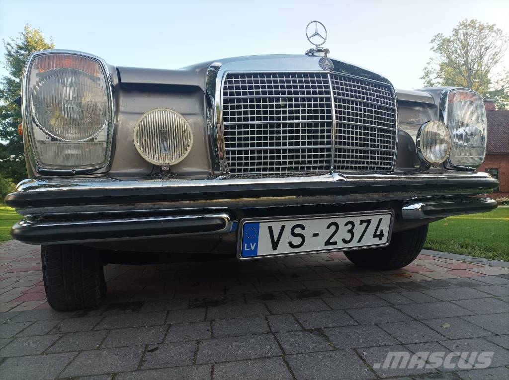 Mercedes-Benz 250 Auto