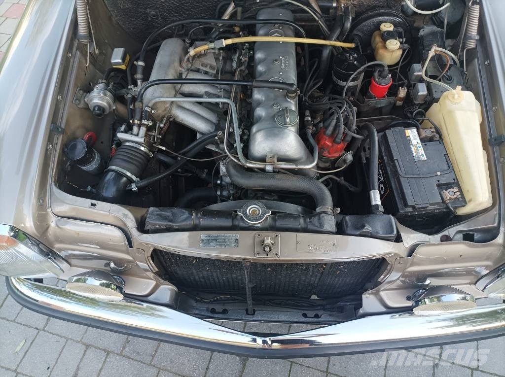 Mercedes-Benz 250 Auto