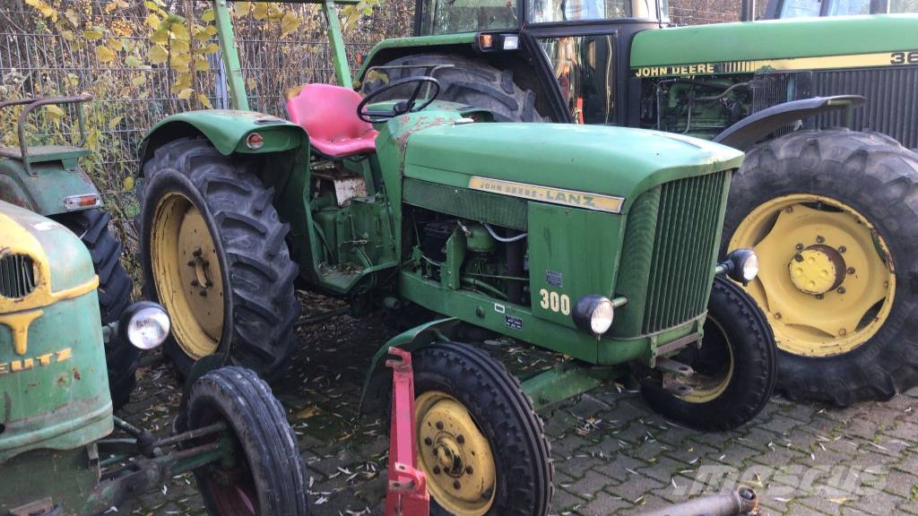 John Deere Model D 트랙터