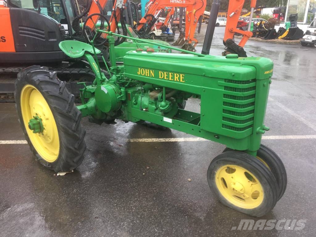 John Deere Model D 트랙터