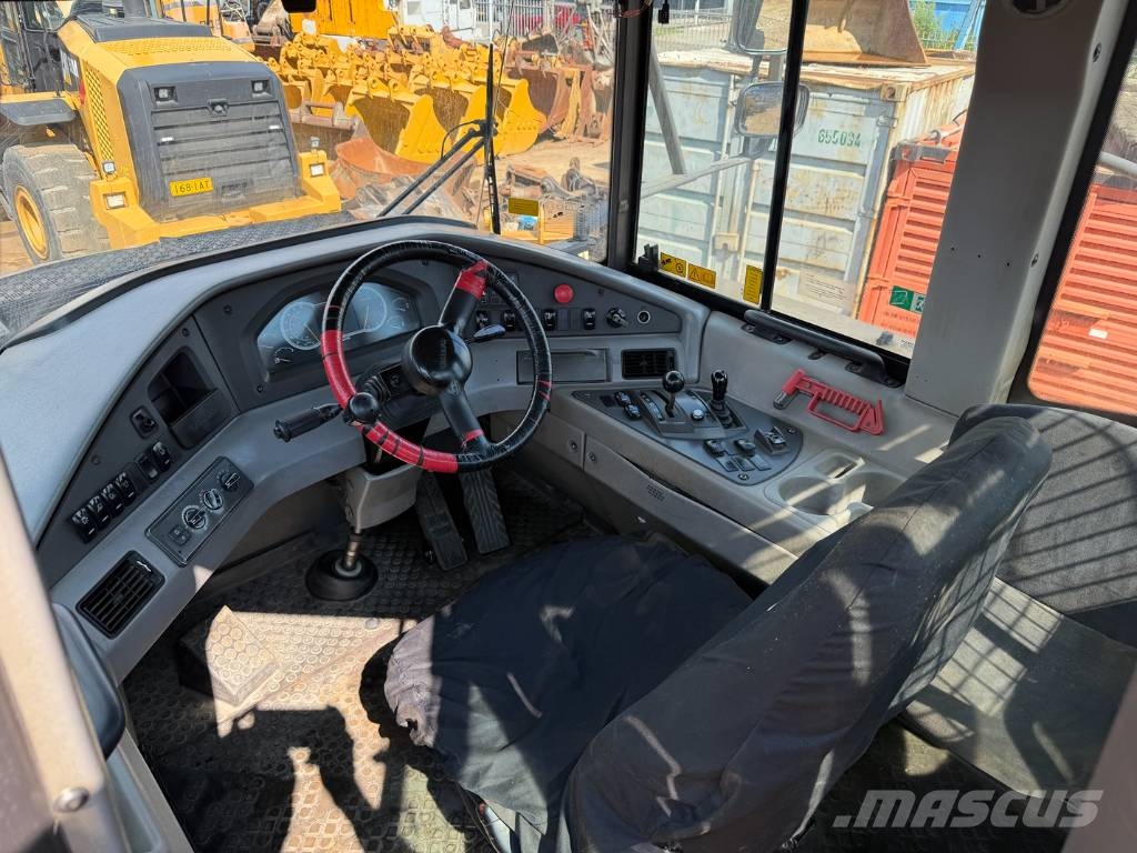 Volvo A 35 F ساحبات مفصلية