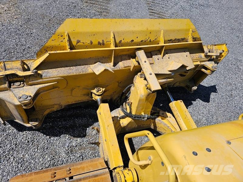 Komatsu D 61 PXI-23 Rupsdozers