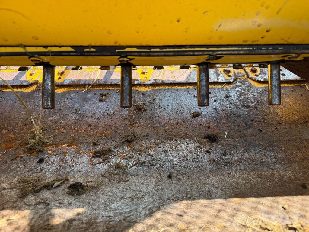 New Holland FX 345 Graspick up FX Graspickup New Holland FR Haketuskoneet