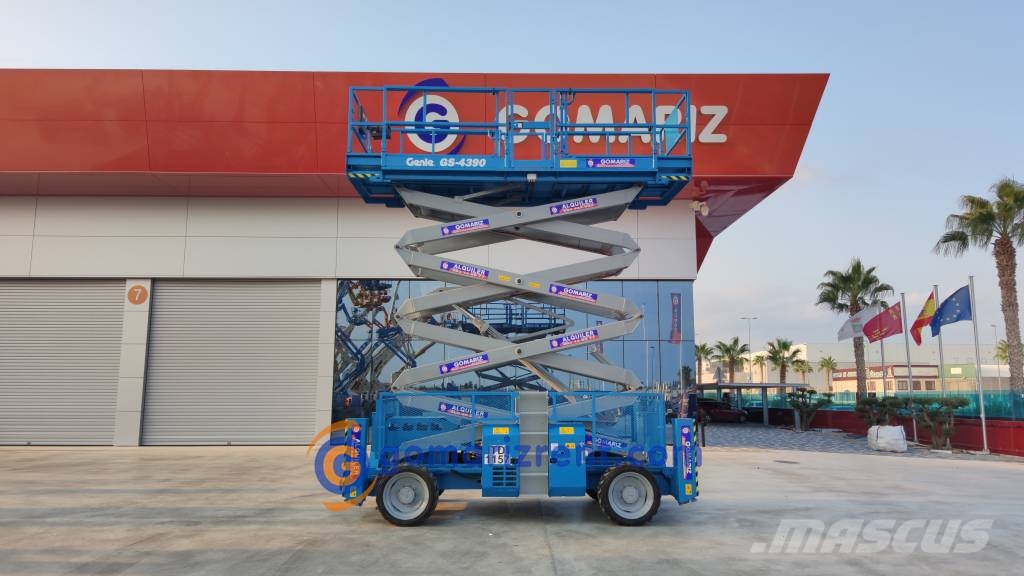 Genie GS 4390 RT Scissor lifts