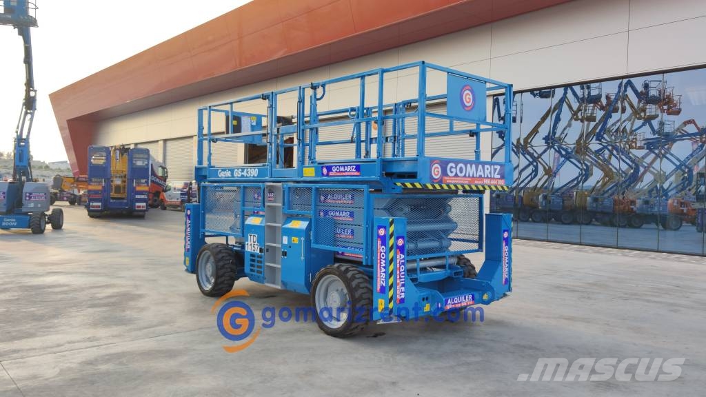 Genie GS 4390 RT Scissor lifts
