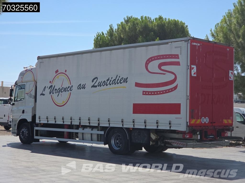 DAF CF 450 CF 4X2 Caja 8,20m Plataforma Dhollandia 2t Kamioni sa ciradom