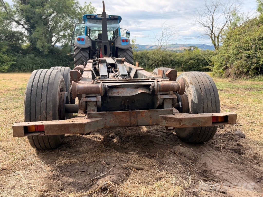 Muckleton 2 Axle Przyczepy hakowce